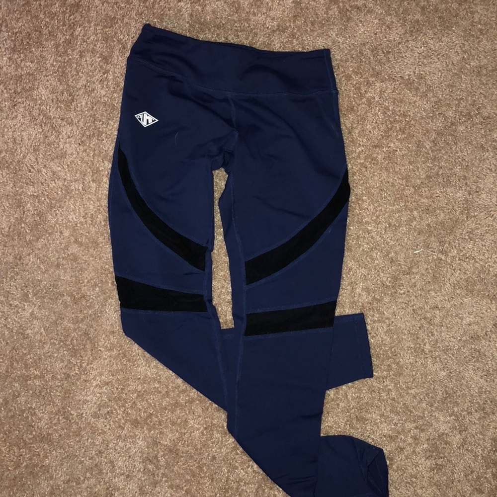 Purple mesh work legging
